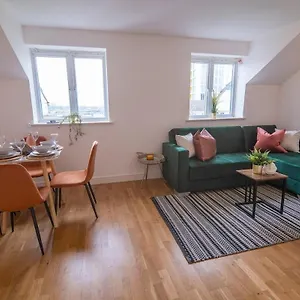 Stylish In Greenwich Borough Next To Station Abbey Wood